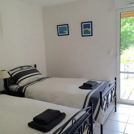 5 Bedrooms 4 Bathrooms Large Swimming Pool * Moliets-et-Maa