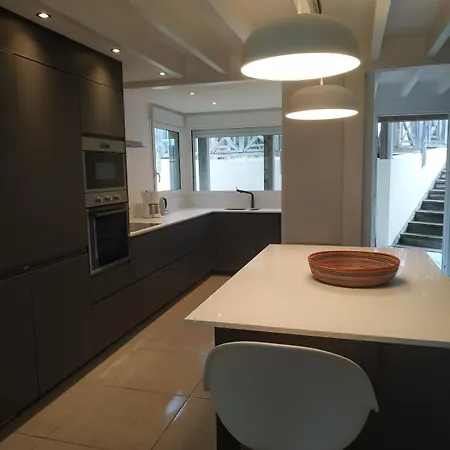 5 Bedrooms 4 Bathrooms Large Swimming Pool * Moliets-et-Maa